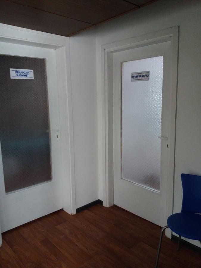 Hotel Stroitel Χισάρια Εξωτερικό φωτογραφία